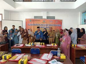 PLUT KUMKM Disperindag dan UKM Provinsi Riau Gelar Pelatihan Pemanfaatan Limbah Lidi Sawit menjadi Produk Kreatif