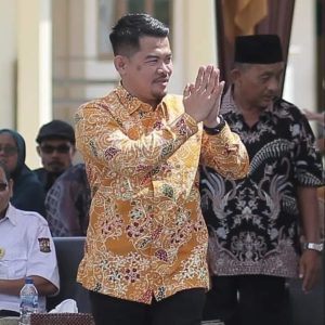 Berkat Perjuangan Iib Nursaleh, Proses Pengerjaan Jalan Desa Pantai Raja-Hangtuah Dimulai
