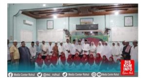Wakil Bupati Rokan Hulu INDRA GUNAWAN Lepas JCH Mesjid Al Hidayah Kecamatan Ujung Batu