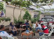 PPWI Dukung Program Nasional 2 Juta Pohon Anggur, Wilson Lalengke Kunjungi Taman Anggur Ponjay