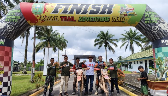 Danyonif 132/Bima Sakti Lepas Peserta Jelajah Alam Kampar Xtrim Bengkalis Adventure 2