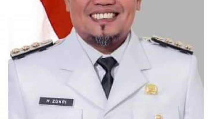 Bupati Pelalawan H. Zukri Batal Ikuti Retreat Akmil di Magelang, Fokus pada PDIP
