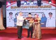 Purna Tugas Penuh Haru, H. Sukiman Akhiri Dua Periode Kepemimpinan di Rokan Hulu