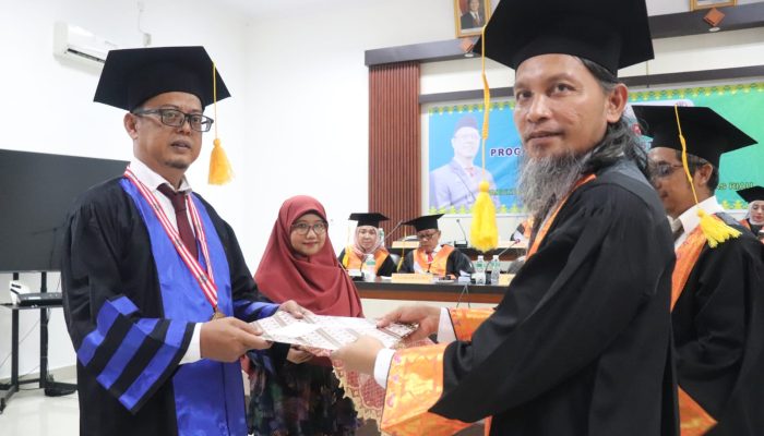 Dr. Rudy Fadrial S.Sos, M.Si: ASN Inspiratif yang Mengharumkan Nama Rokan Hulu dengan Gelar Doktor