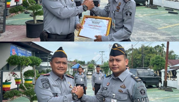 Kalapas Pasir Pangaraian Apresiasi Pegawai Teladan dan Ruangan Terbersih, Dorong Kinerja Optimal di Bulan Ramadan