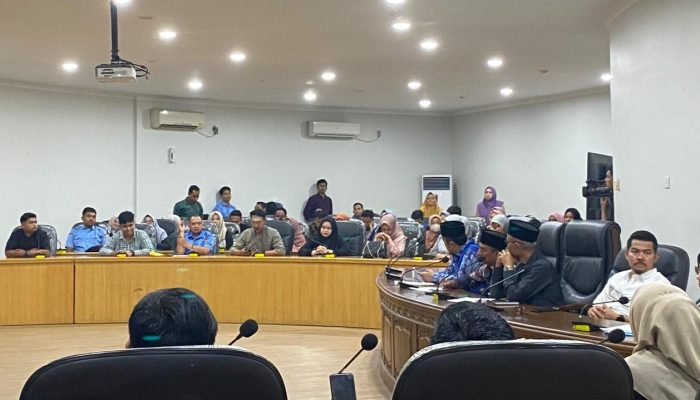 BKPSDM Kampar Mangkir dari Rapat Dengar Pendapat DPRD Soal Honorer yang Dirumahkan