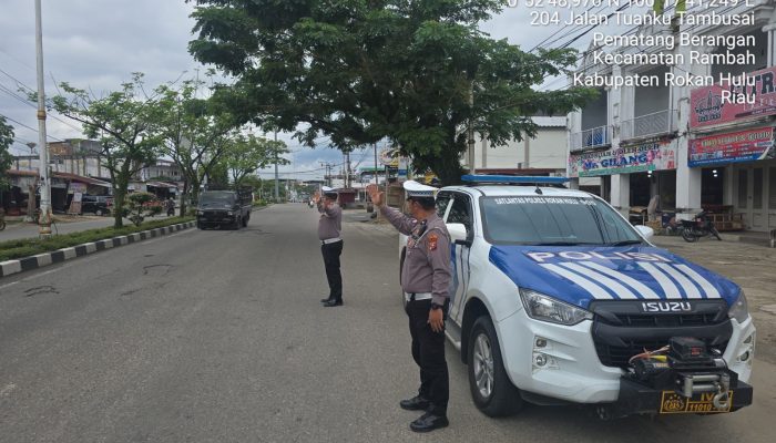 Satlantas Polres Rohul Gelar Patroli Blue Light, Tekan Pelanggaran dan Cegah Kecelakaan