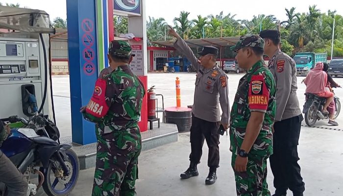 TNI-Polri Gelar Patroli Gabungan Jelang Idul Fitri 1446 H di Kepenuhan