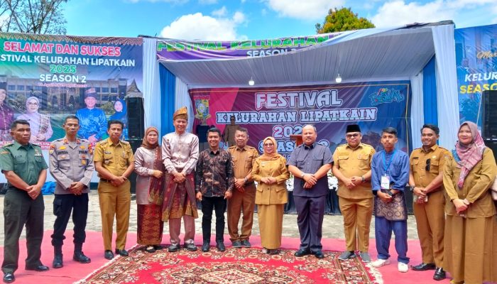 Festival Kelurahan Lipatkain 2025 Resmi Dibuka, Wakil Bupati Kampar Apresiasi Inisiatif Budaya dan Ekonomi Warga