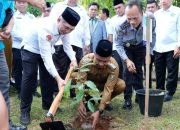 Bupati Kampar Resmikan Gerakan Tanam 1 Juta Pohon Matoa, Langkah Nyata Selamatkan Bumi