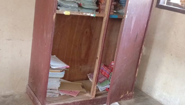 Dana BOS Diduga Tak Transparan, Kepsek SDN 014 Ganting Damai Dituding Tutup Mata Soal Kondisi Sekolah