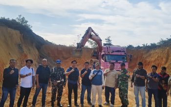 Tindak Lanjut Perintah Pimpinan TNI, Kodim 0313/Kampar Bersama Polri Tertibkan Aktivitas Galian C Ilegal ditapung