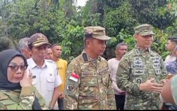 Bupati Kampar Ahmad Yuzar tinjau pembangunan Jembatan di desa Bukit melintang