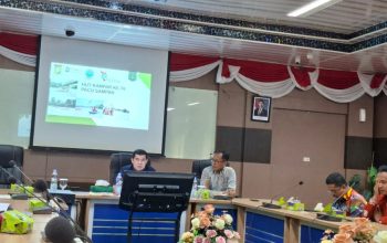 Plt Kadisdik Kampar Ikuti Rapat Matangkan Dragon Boat Bersama Sekda