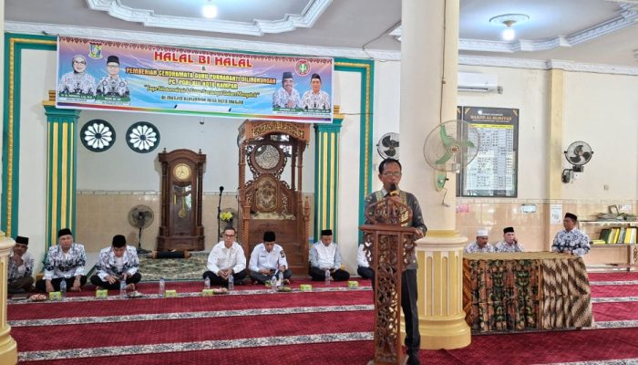 Persatuan Guru XIII Koto Kampar Halal Bihalal Bersama PLT Disdik