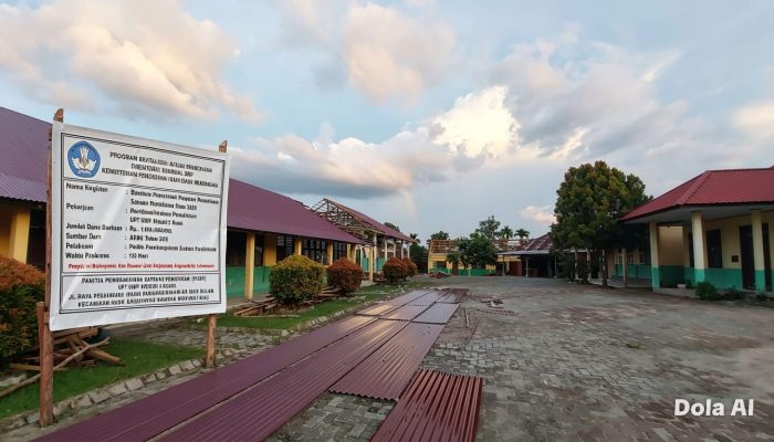 Anggaran Revitalisasi Rp1,09 Miliar, Kepala Sekolah UPT SMPN 3 Kuok Akui Pakai Kayu Bekas