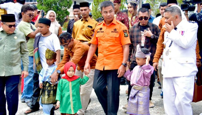 Bupati Kampar Ahmad Yuzar Hadiri Festival Budaya Mangonang Kampuong Lamo