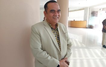 Kritik Tajam Paripurna Anggota Dewan, Keluhkan Sekda dan Sekwan Kampar yang “Alergi” Dihubungi